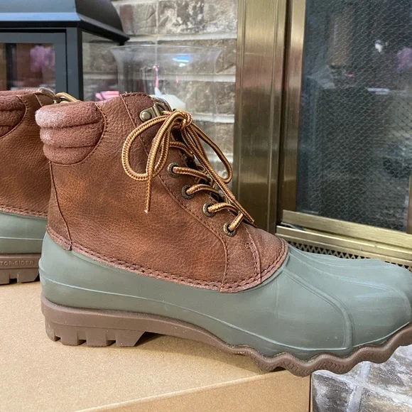 SPERRY Men's Brown and Green Duck Boots - Picture 2 of 16